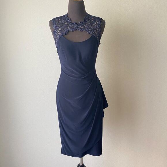 Xscape sz XS blue sequin lace‎ party sheath dress - Picture 1 of 8